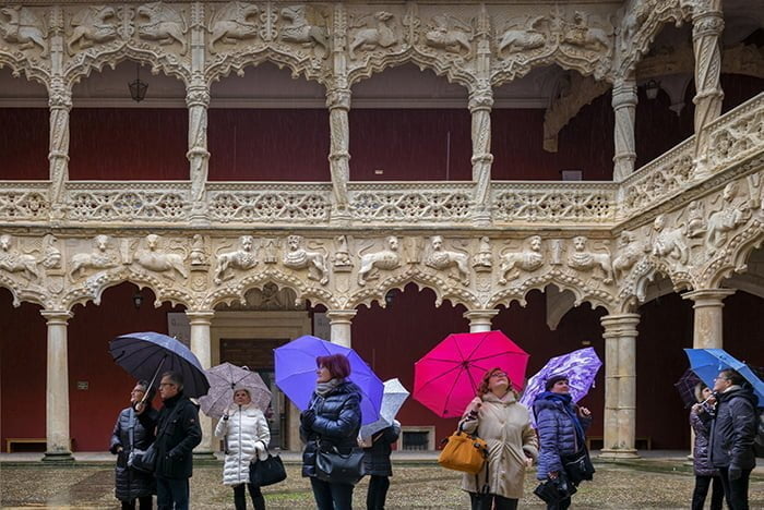 Un frente atlántico dejará débiles precipitaciones por el norte y el jueves habrá tormentas vespertinas en sur y este de España