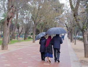 Las lluvias seguirán hasta el viernes y la temperatura bajará en toda España, notablemente en el norte peninsular