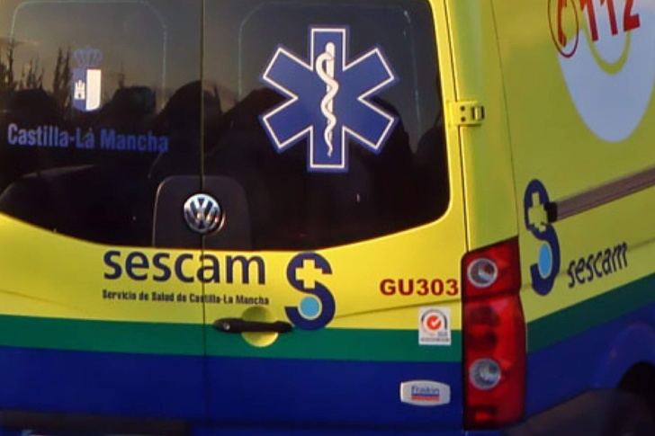Tres heridos en el choque frontal de dos vehículos en una carretera de Mondéjar