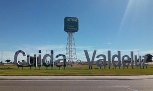 El AMPA del instituto de Valdeluz protesta por la falta de autobuses escolares