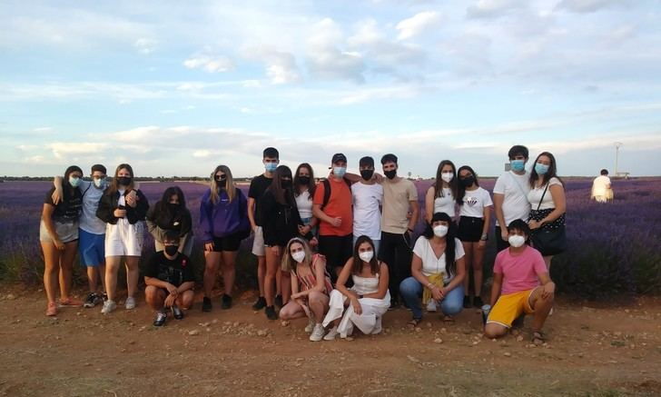 Villanueva de la Torre organiza sendas salidas culturales a Madrid y a Alcalá de Henares dirigidas a su juventud