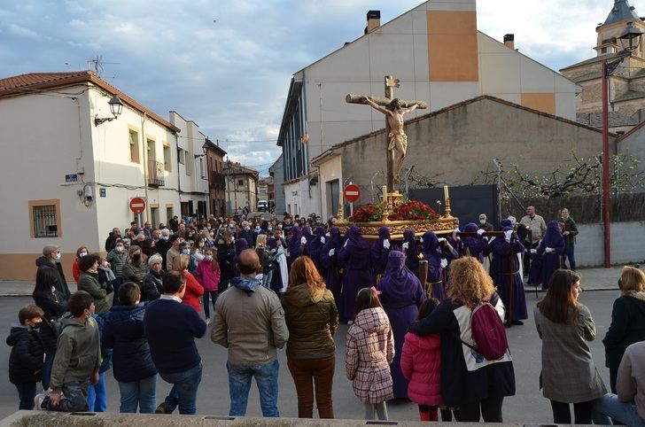 Devoción y tradición durante la Semana Santa de Yunquera de Henares