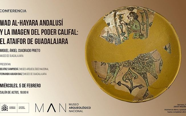 El Ataifor de Guadalajara llega al Museo Arqueológico Nacional de la mano del Miguel Ángel Cuadrado