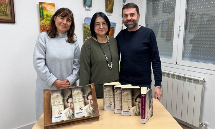 Encuentros literarios en la Biblioteca León Gil con Mayte Esteban y Martín Yagüe