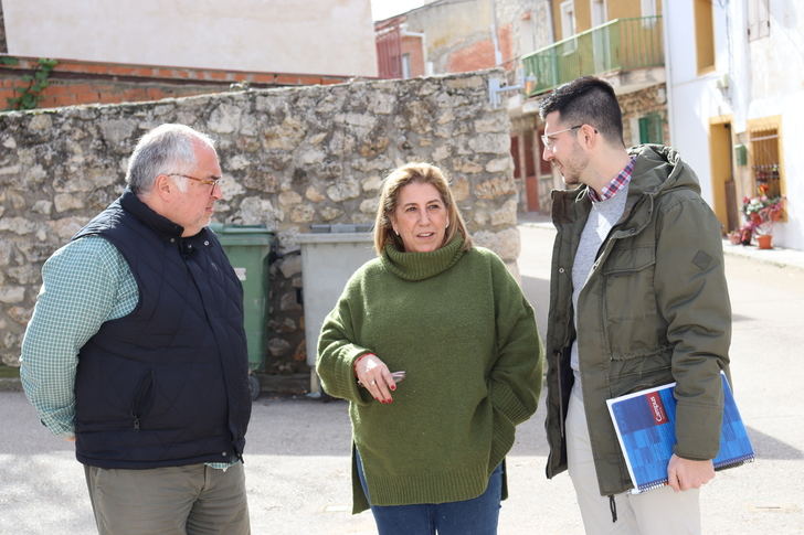 El portavoz del PP en la Diputación resalta el buen trabajo de oposición que está realizando la portavoz en Escopete