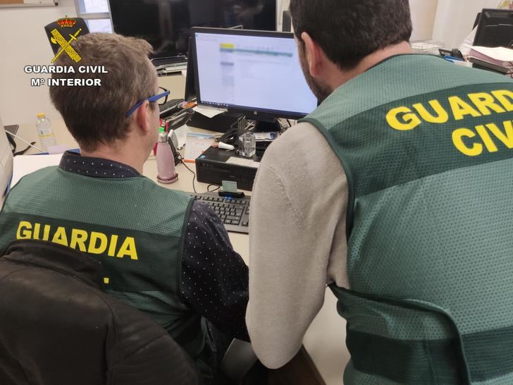 La Guardia Civil detiene a dos personas por un delito de hurto en Azuqueca de Henares