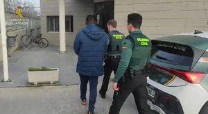 La Guardia Civil detiene a una persona en Azuqueca por hurto, estafa y falsificaci&#243;n de un cheque bancario