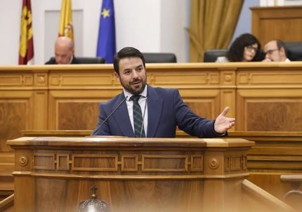 Iván Sánchez exige a Carmen Amores una Televisión pública, libre y plural 