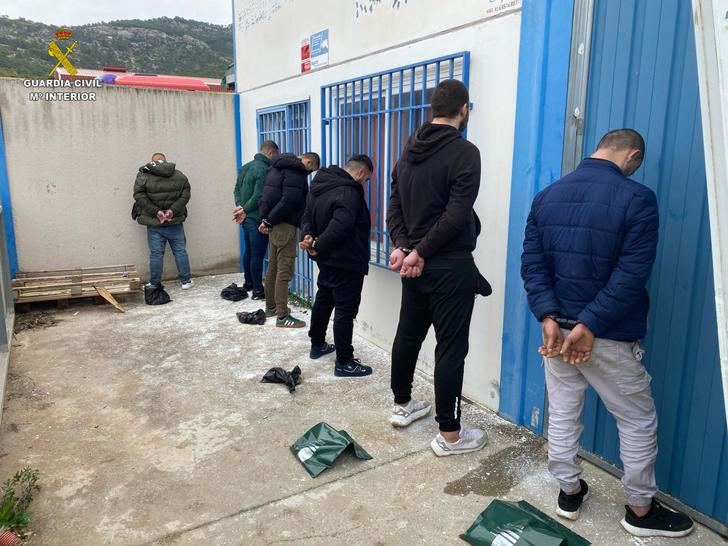 Desmantelada una plantación de marihuana “indoor” en Almonacid de Zorita