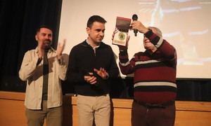 Cabanillas rinde homenaje a Cándido Herranz con proyección de fiestas pasadas