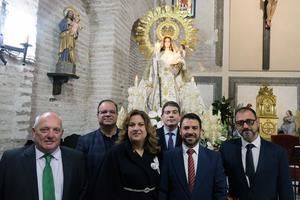 Torrej&#243;n del Rey celebra su patrona, la Virgen de las Candelas, en presencia de los diputados de VOX 