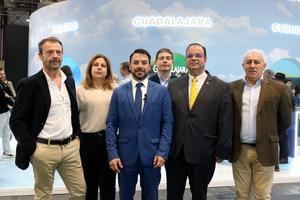 VOX denuncia en FITUR la falta de inversi&#243;n en infraestructuras clave para el turismo de la provincia de Guadalajara