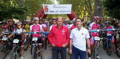 Casi 300 personas participan en el II Trofeo MTB Jardín de la Alcarria en Brihuega, dentro del Circuito de Diputación